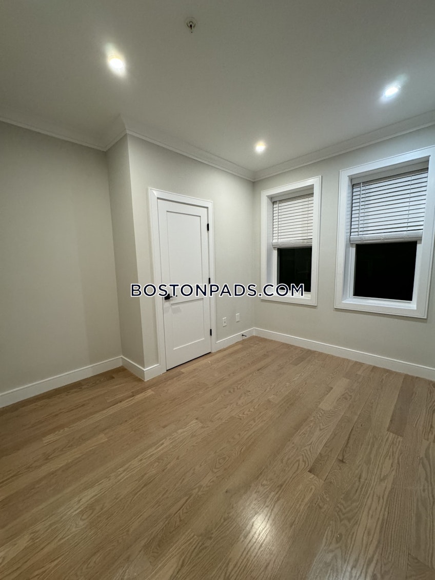 Boston - $5,150+ /month