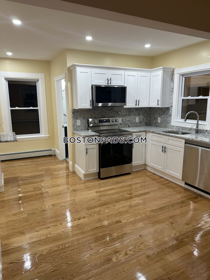 PEABODY - 3 Beds, 1.5 Baths - Image 3