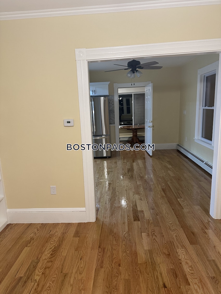 PEABODY - 3 Beds, 1.5 Baths - Image 7