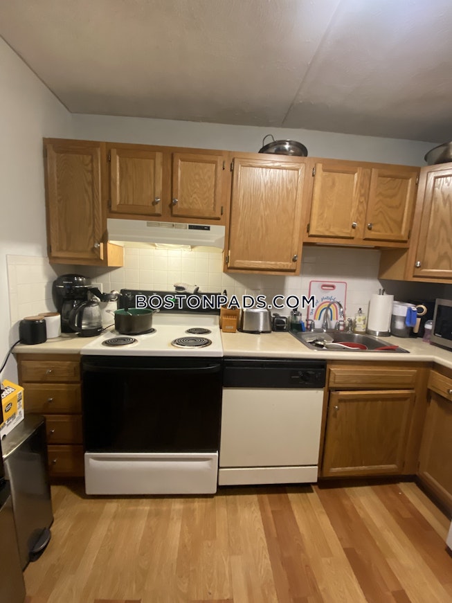 Newton - $2,650+ /mo