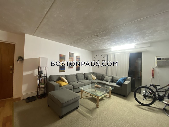 Newton - $2,650+ /mo