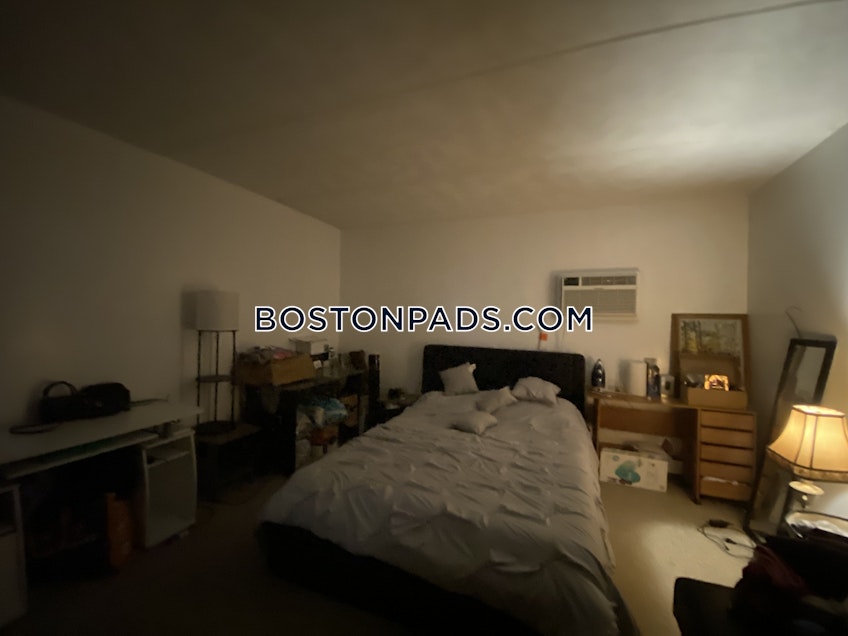 Newton - $2,650+ /month