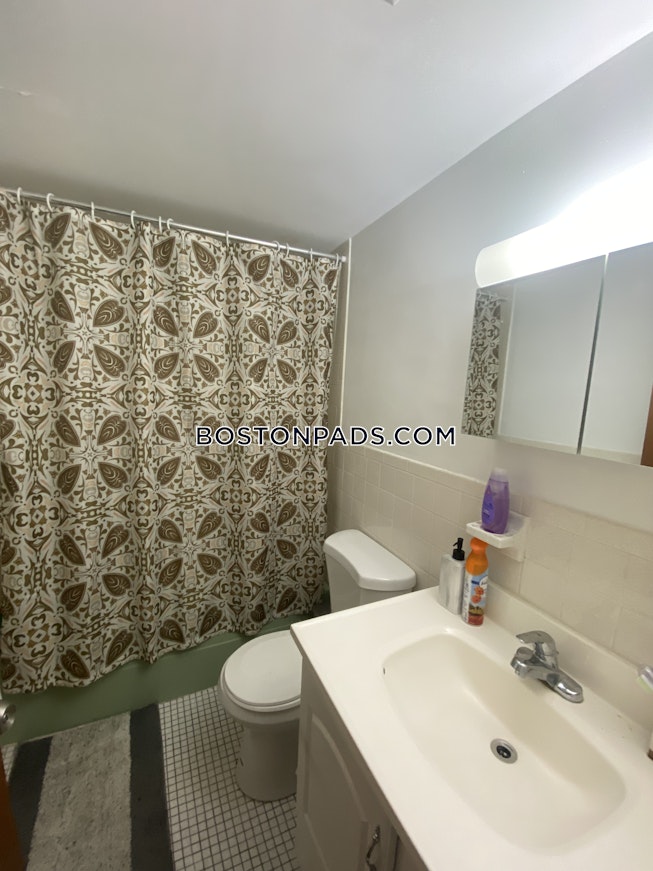 Newton - $2,650+ /mo