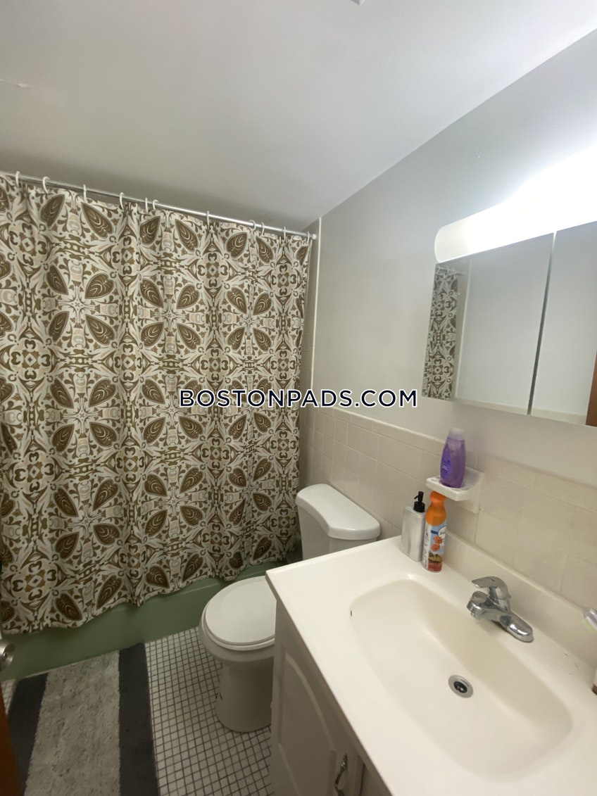 Newton - $2,650+ /month