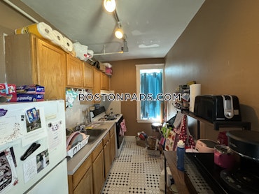 Boston - 0 Beds, 1 Baths