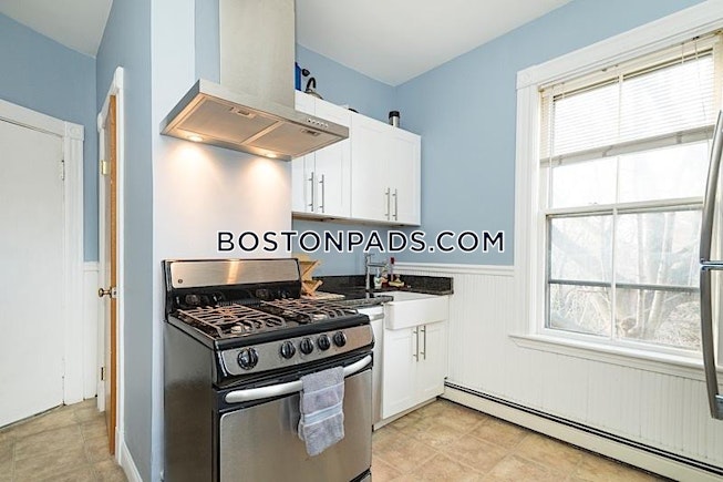 Cambridge - $3,200+ /mo
