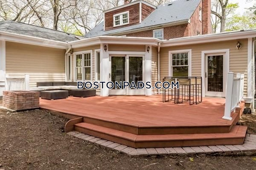 NEWTON - WABAN - 7 Beds, 4.5 Baths - Image 5