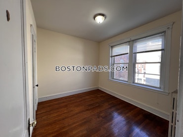 Boston - 3 Beds, 1 Baths