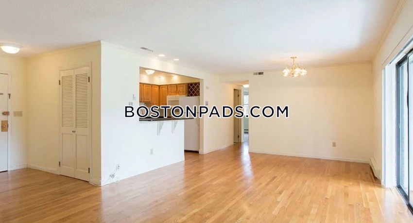 NEWTON - CHESTNUT HILL - 2 Beds, 2 Baths - Image 4