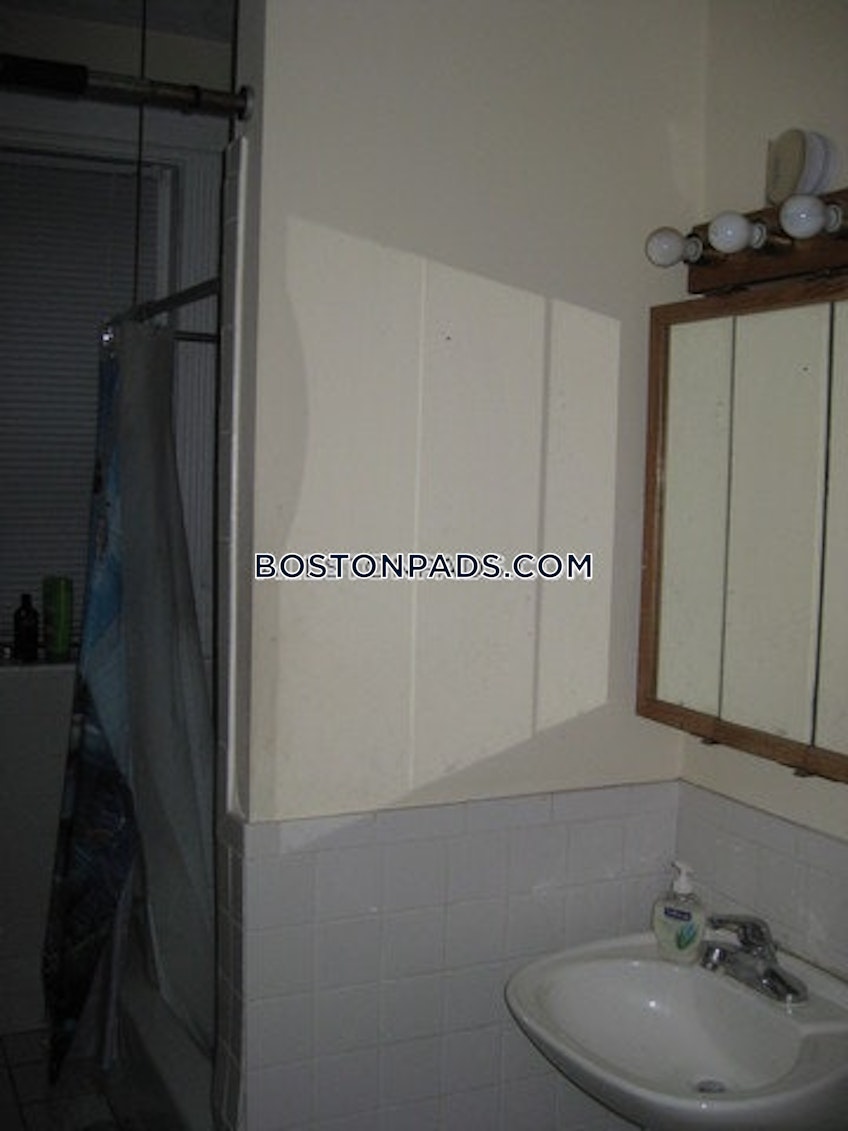 Boston - $3,000+ /month