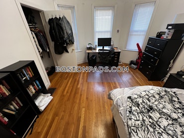 Boston - 3 Beds, 1 Baths