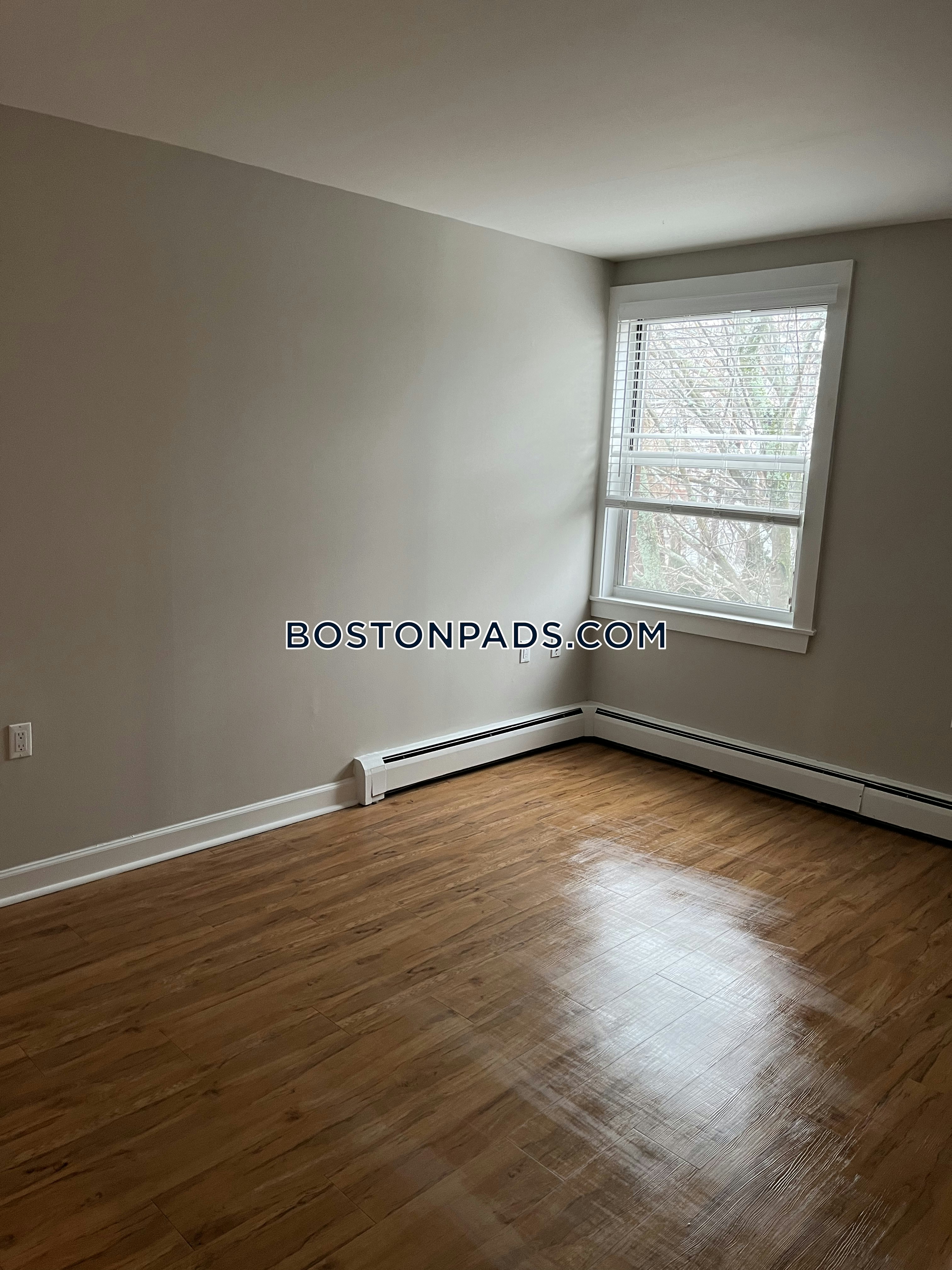 Boston - $3,795