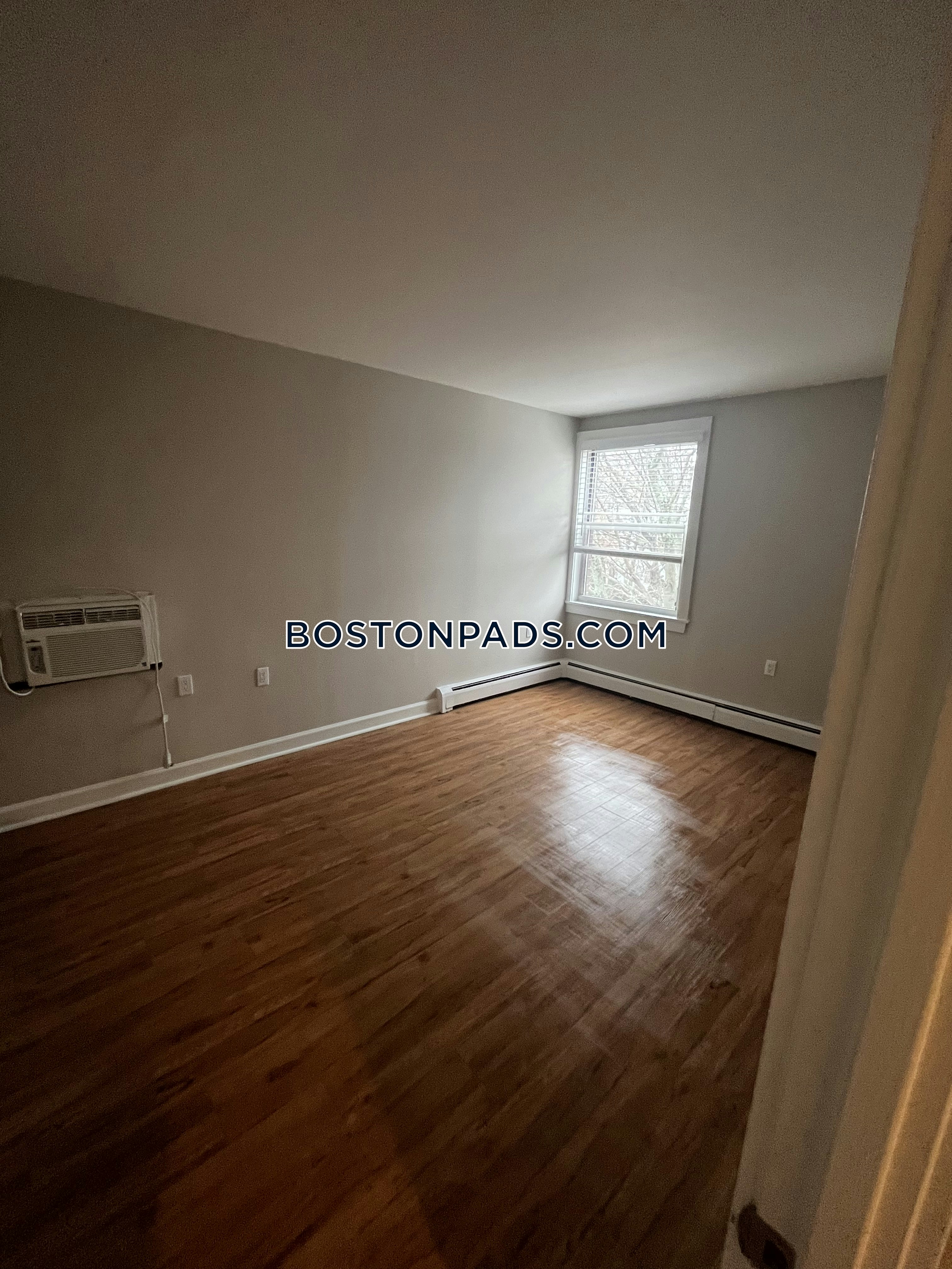 Boston - $3,795