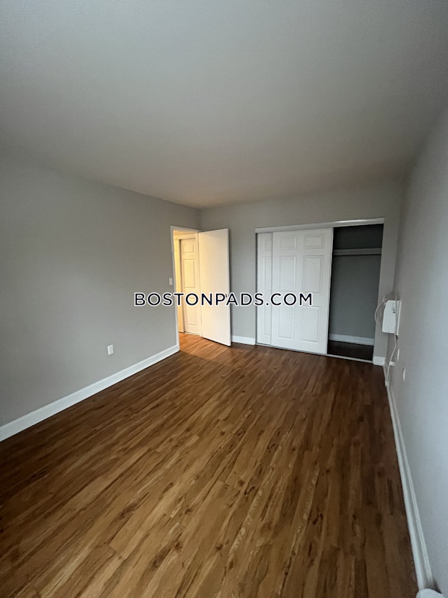 Boston - $3,795+ /mo