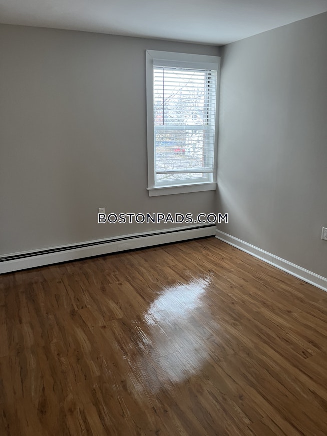 Boston - $3,795+ /mo