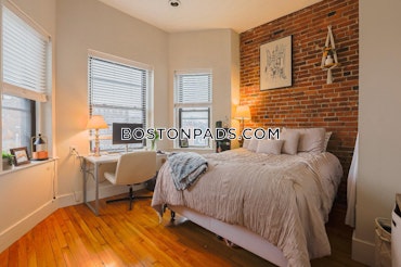 Boston - 3 Beds, 1 Baths