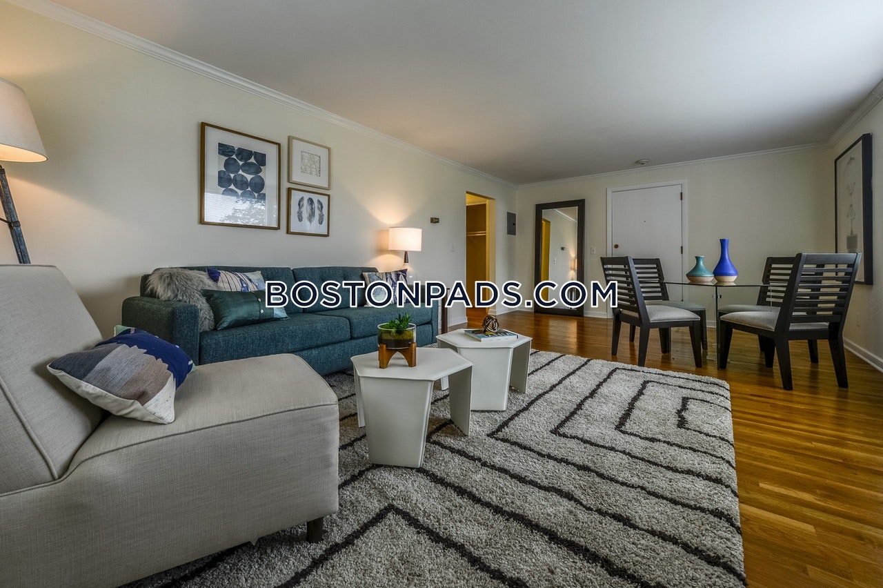 Lexington, MA - 2 Beds, 1 Bath - $3,500 - ID#5445047