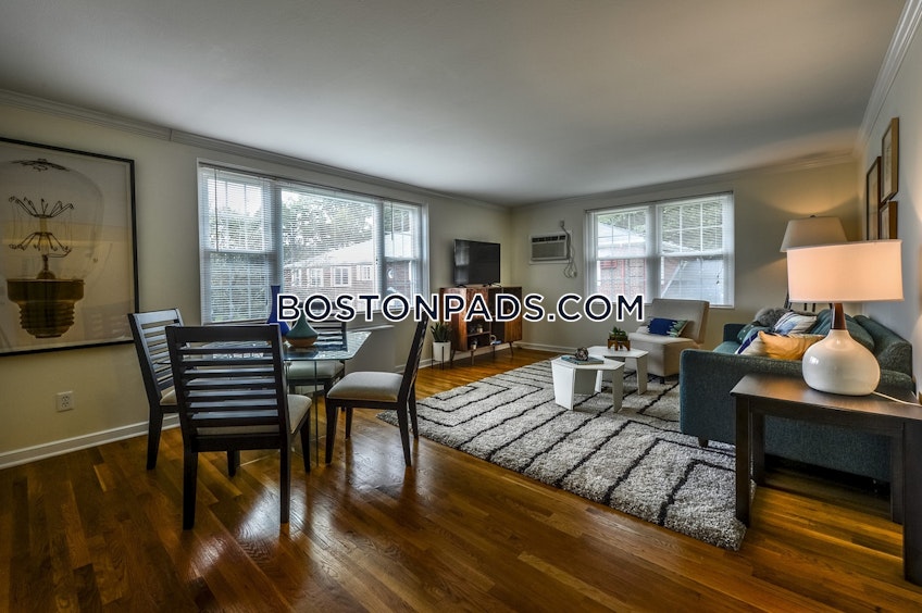 Lexington - $3,500+ /month