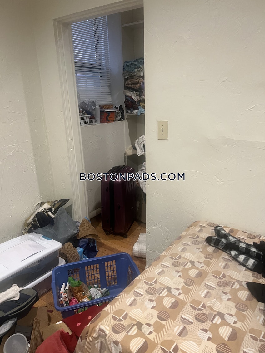 Boston - $2,800+ /month