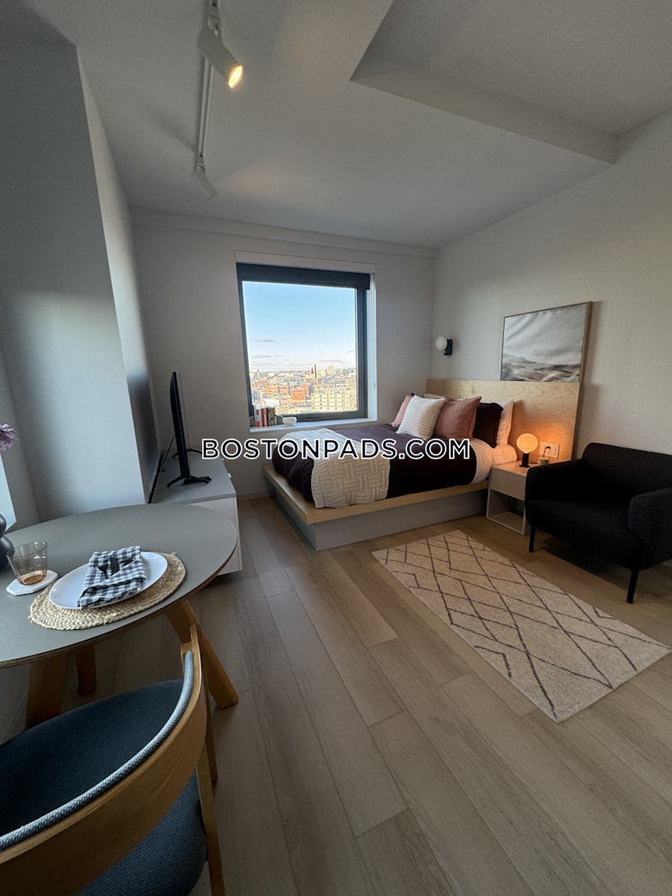 Boylston St., Boston