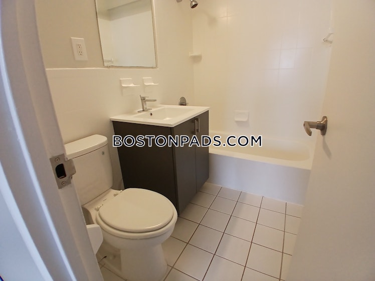 Sant Alphonsus St., Boston