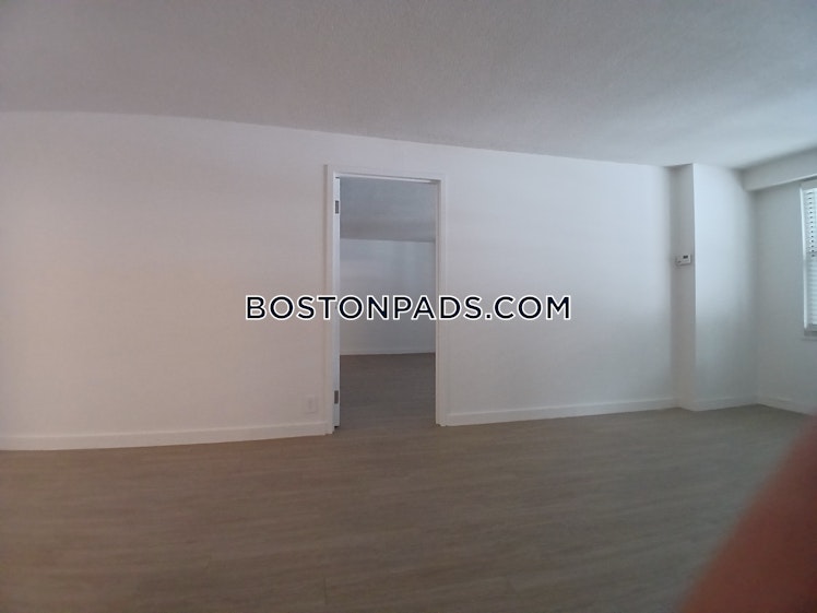 Sant Alphonsus St., Boston