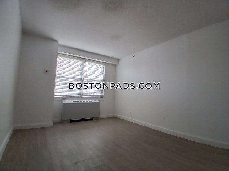 Sant Alphonsus St., Boston