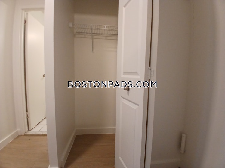 Sant Alphonsus St., Boston