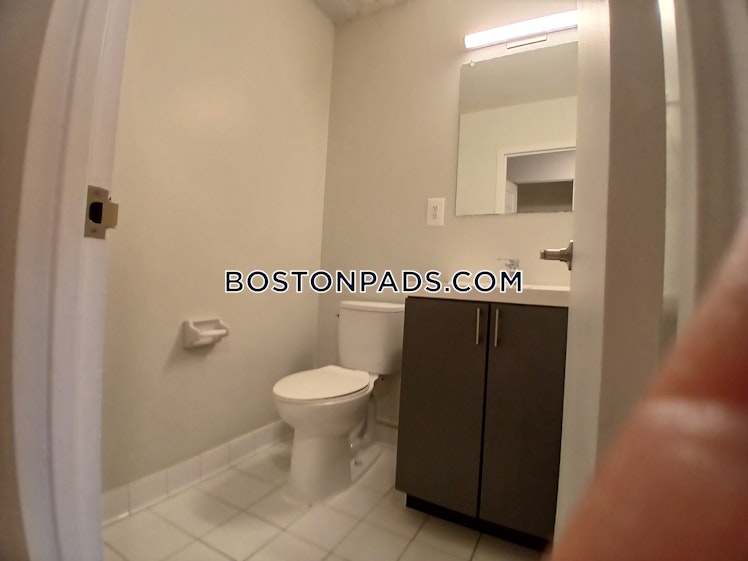 Sant Alphonsus St., Boston