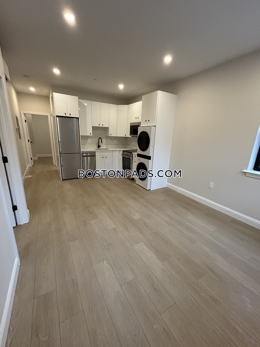 Boston - $3,900+ /month