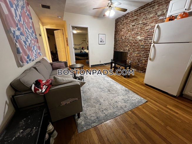 Boston - $3,300+ /mo