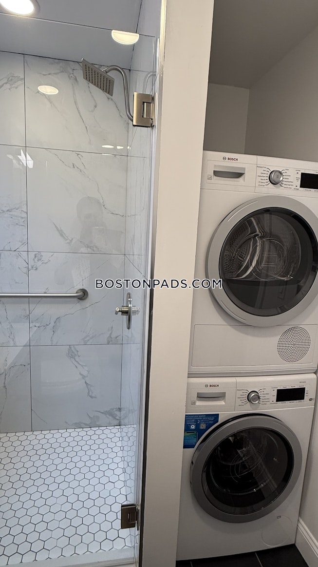 Boston - $3,150+ /mo