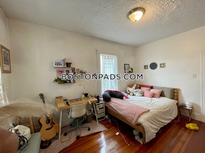 Boston - $4,200+ /mo