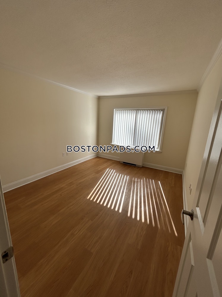 Worcester Rd., Framingham