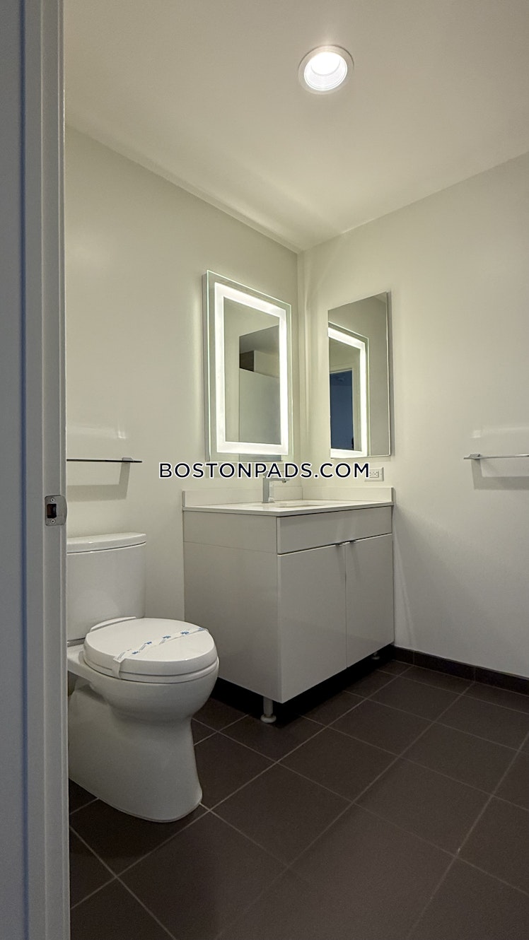 Boylston St., Boston