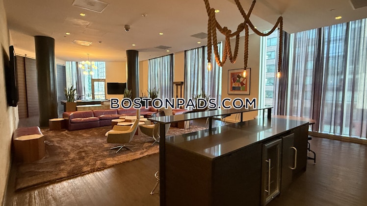 Boylston St., Boston