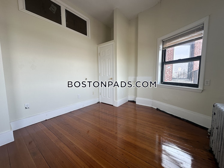 Bay State Rd., Boston