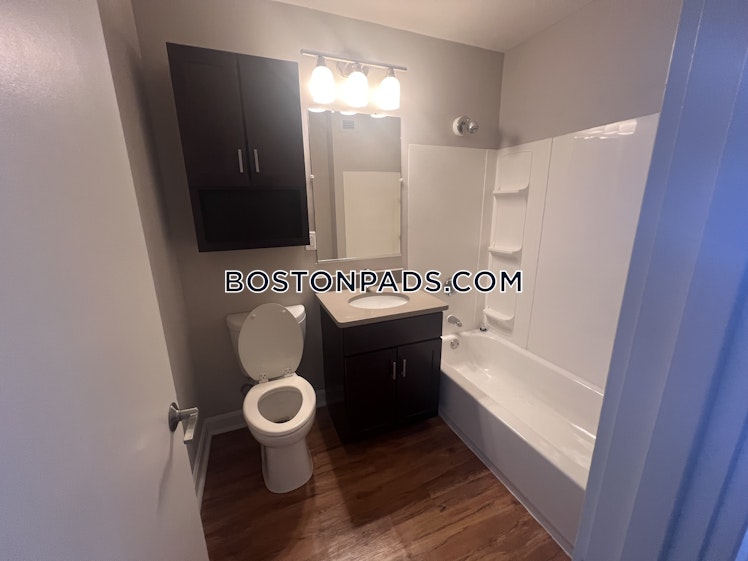 Bronsdon St., Boston