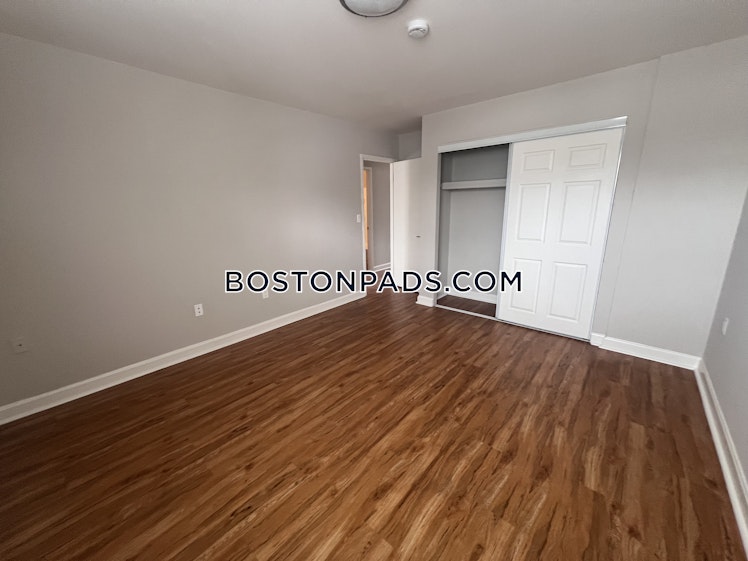 Bronsdon St., Boston