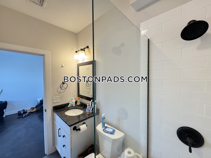 Boston - $8,400+ /month