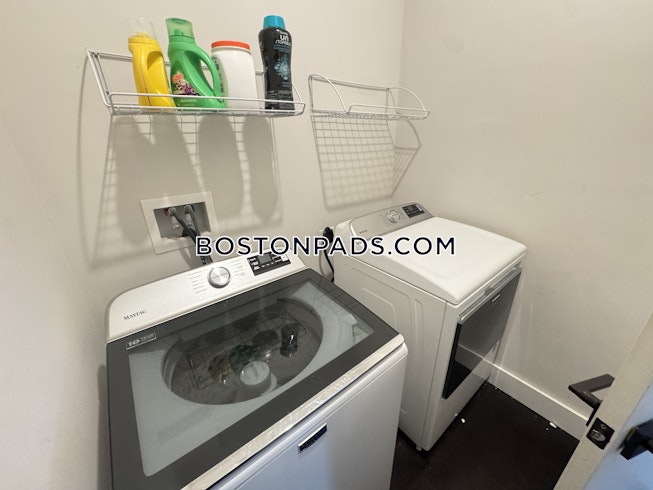Boston - $8,400+ /mo