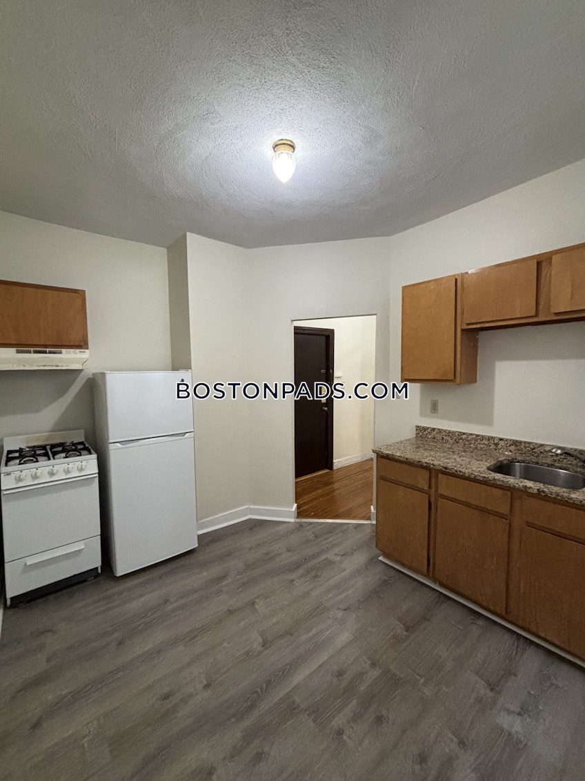 Boston - $2,150+ /month