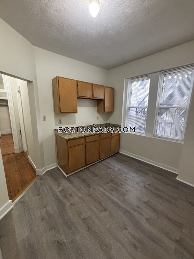 Boston - $2,150+ /mo
