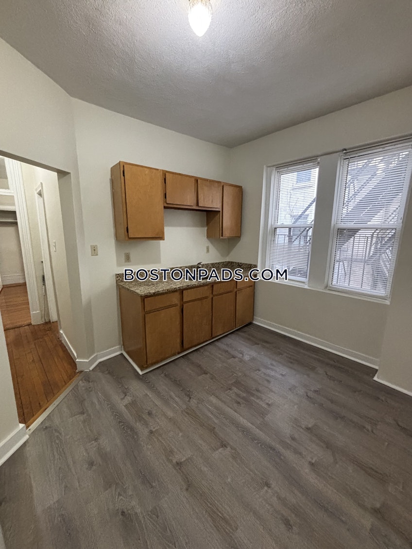 Boston - $2,150+ /month