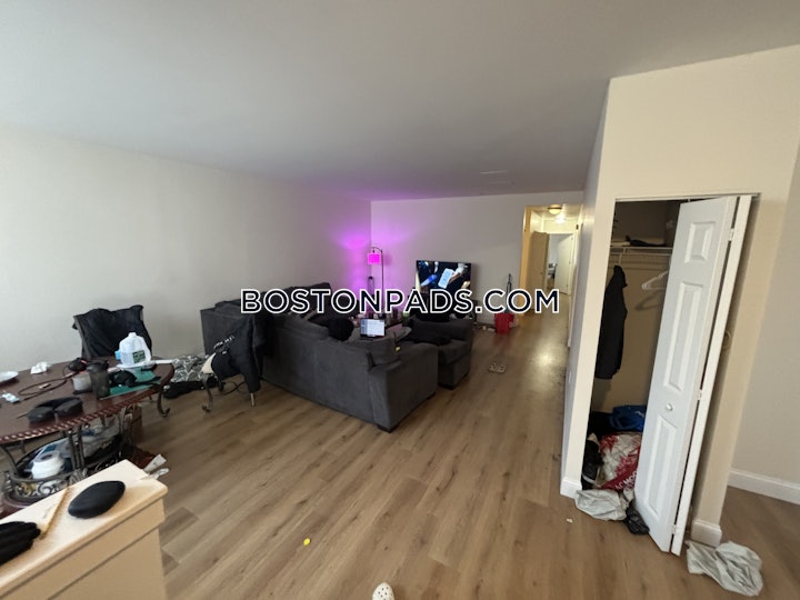 south-end-apartment-for-rent-3-bedrooms-2-baths-boston-4750-8015517 