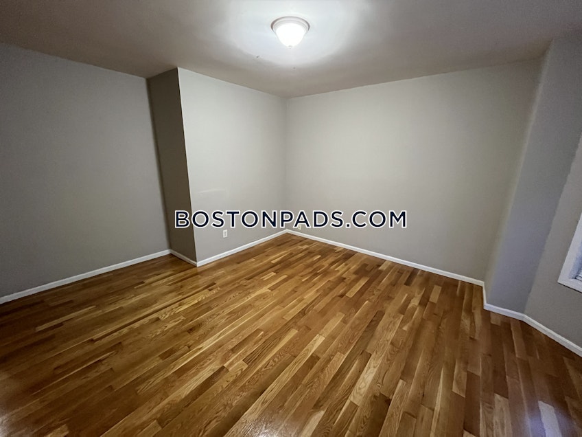 Boston - $2,595+ /month