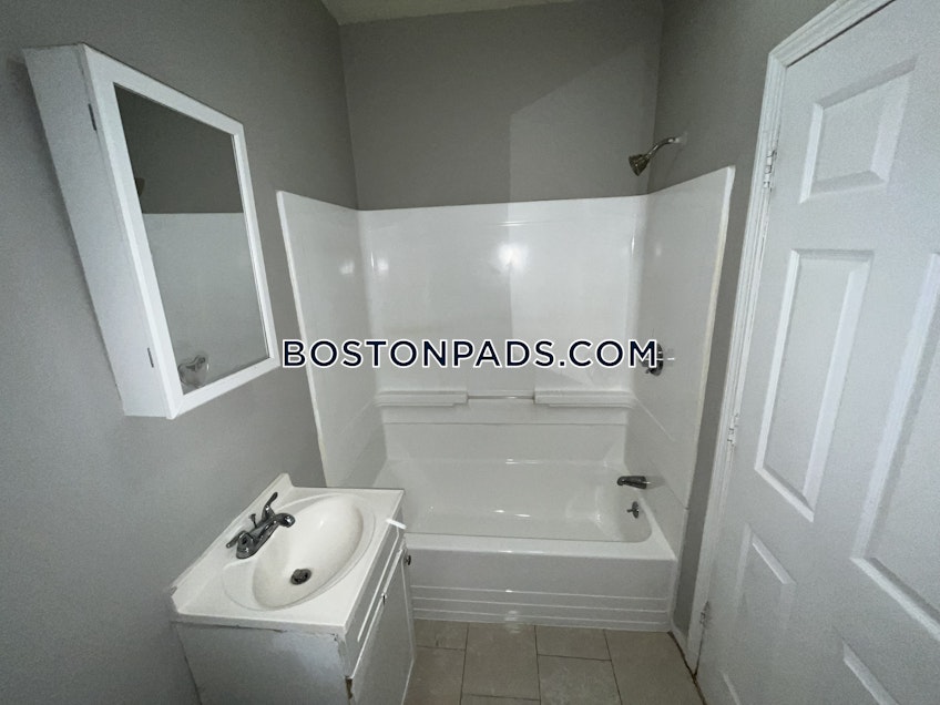 Boston - $2,595+ /month