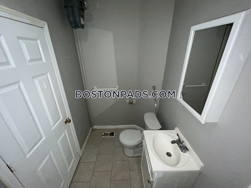 Boston - $2,595+ /month
