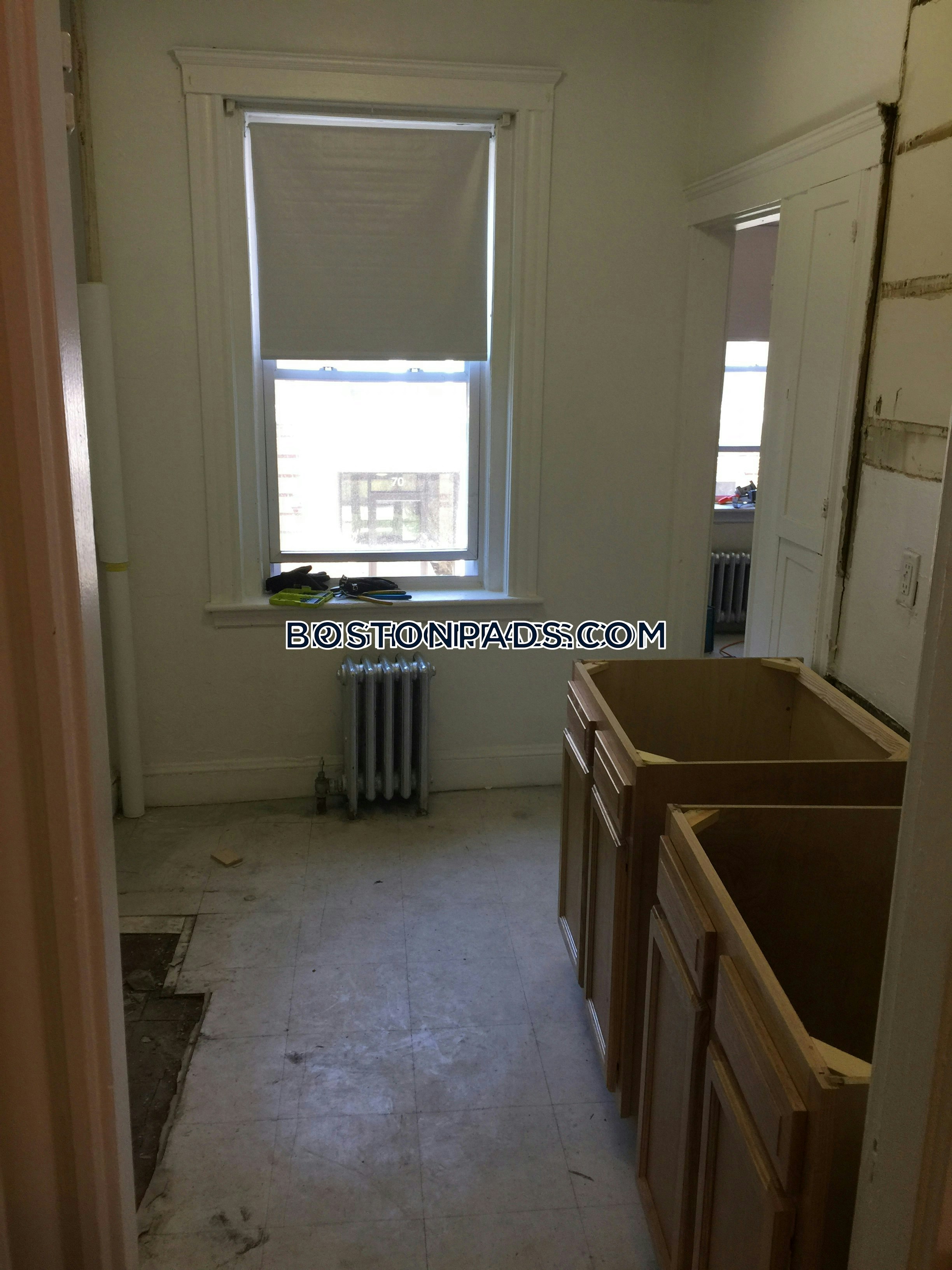 Boston - 1 Beds, 1 Baths