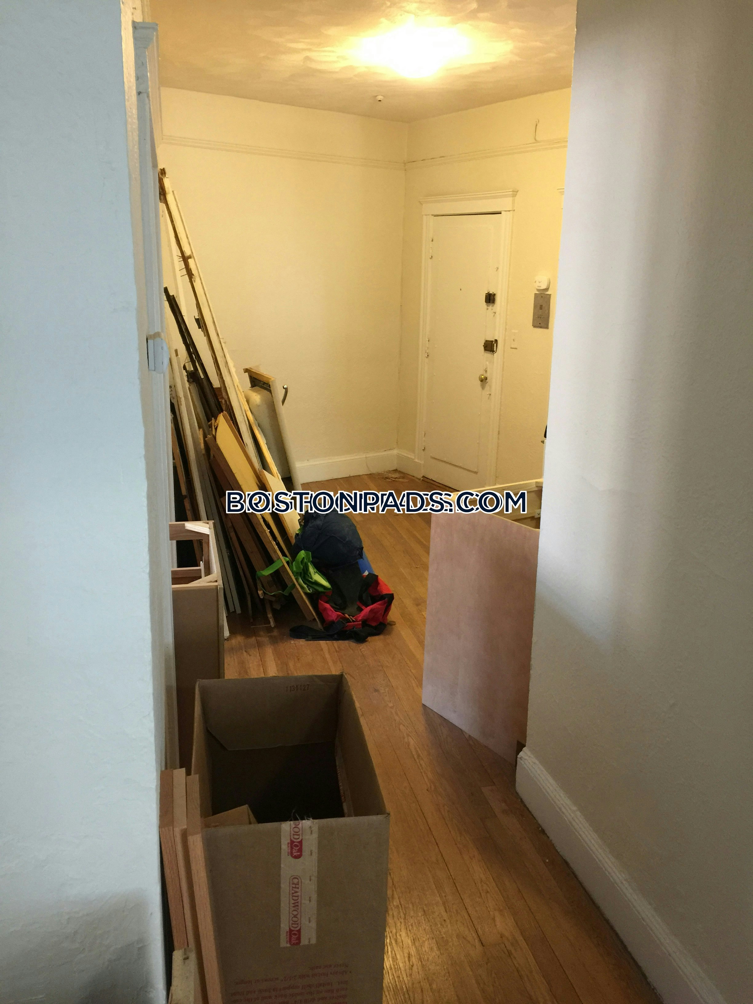 Boston - 1 Beds, 1 Baths